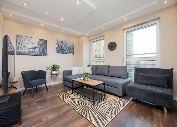 Cozy Apartment Bukowinska Near Metro By Noclegi Renters