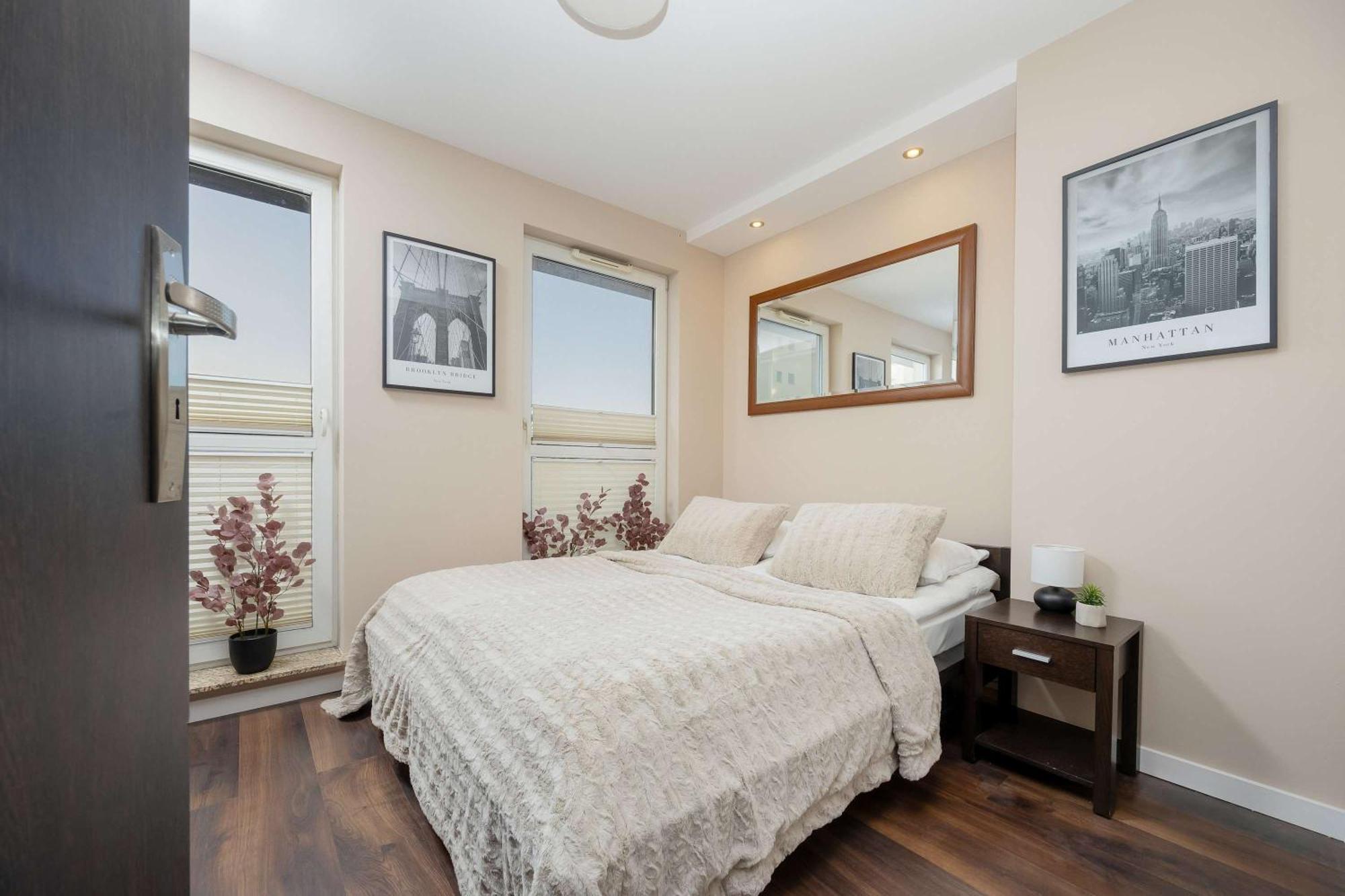 Cozy Bukowinska Near Metro By Renters Apartament Warszawa